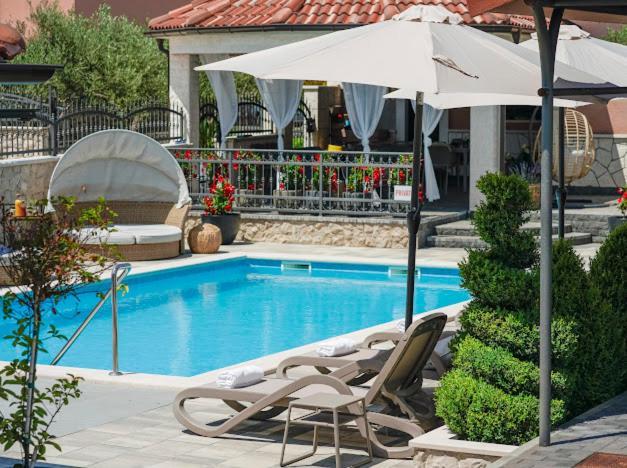 Apartments Antonia Sibenik Exterior photo